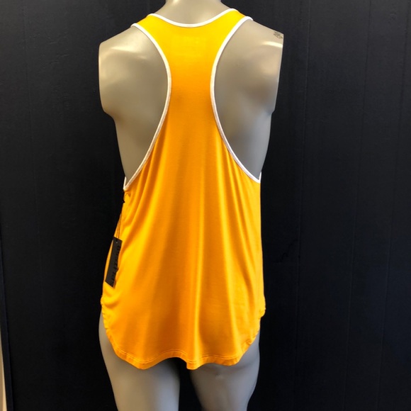 Pin Tank - Picture 3 of 4